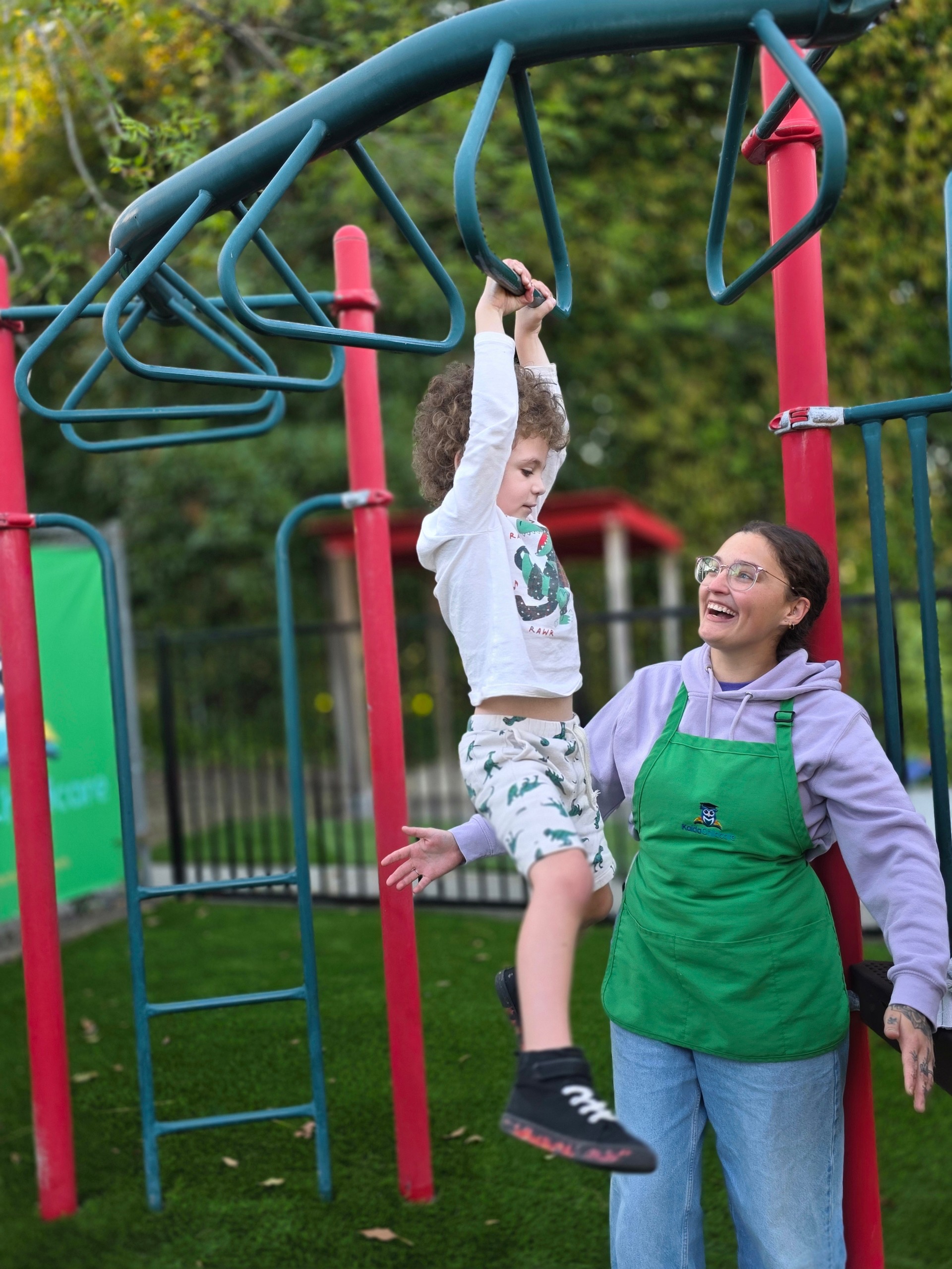 kaida-childcare-laguna-woods-toddler-monkey-bars-outdoor-play